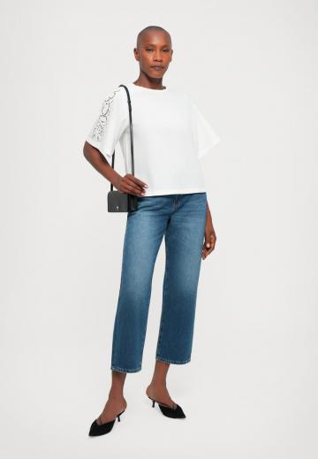 Джинсы бойфренда