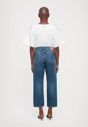 Джинсы бойфренда