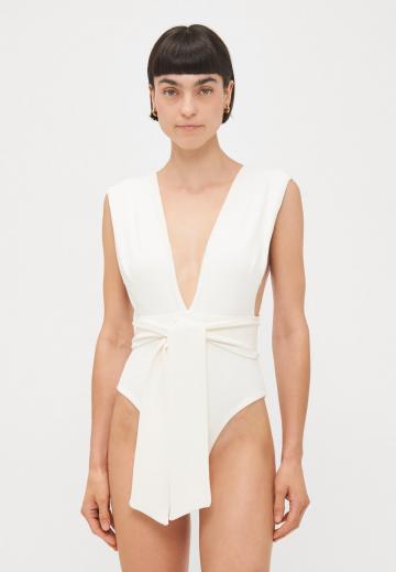 Слитный купальник