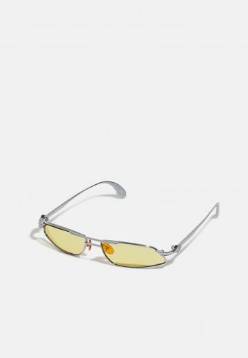 Солнечные очки