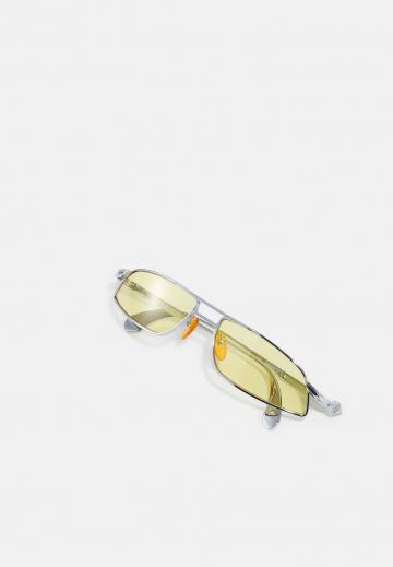 Солнечные очки