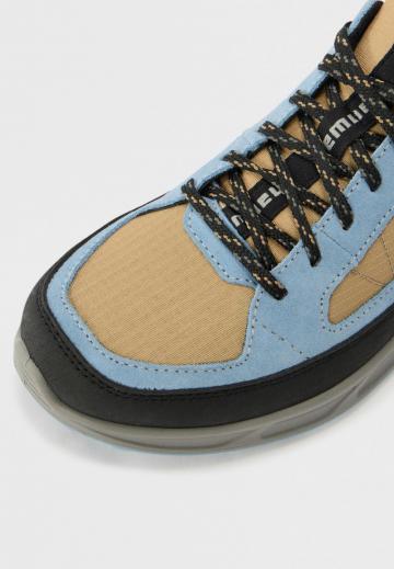 Походная обувь