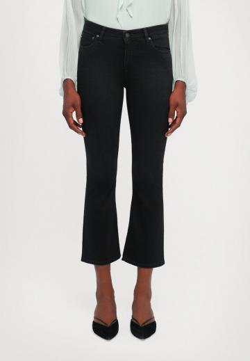 Клешеные джинсы