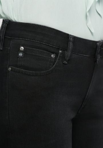 Клешеные джинсы