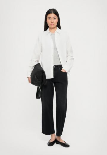 Джинсы бойфренда