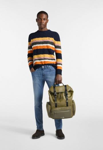 Узкие джинсы