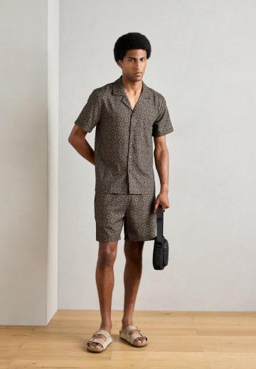 Рубашка с коротким рукавом