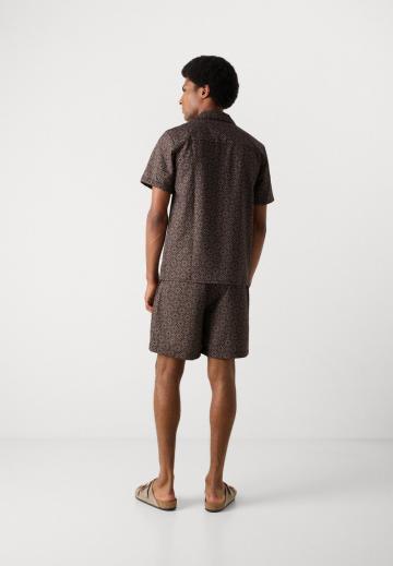 Рубашка с коротким рукавом