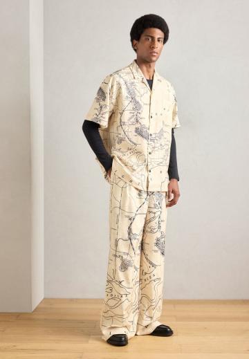 Рубашка с коротким рукавом