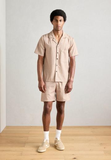 Рубашка с коротким рукавом