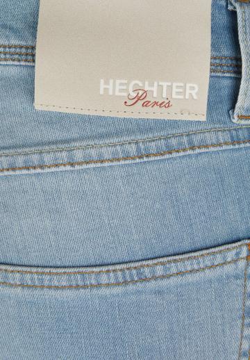 Узкие джинсы