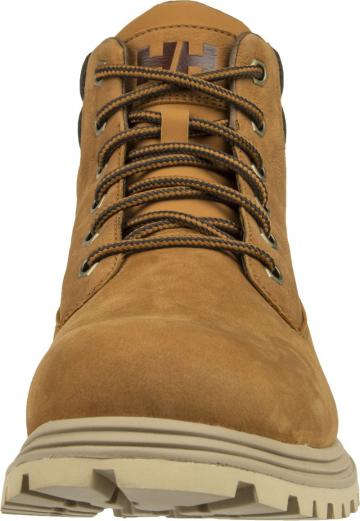 Ботинки на шнуровке