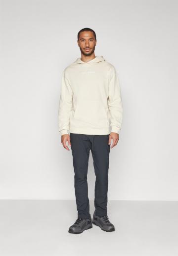 Спортивная кофта