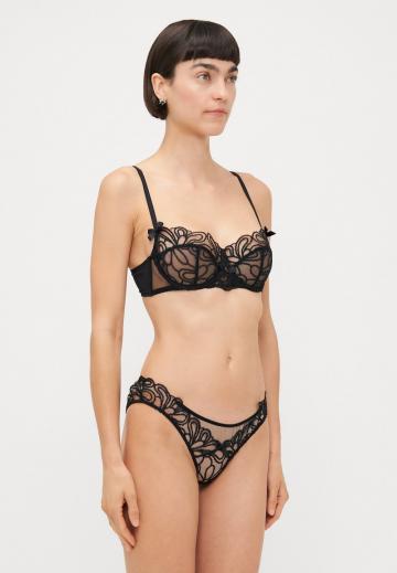 Бюстгальтер