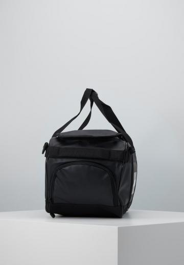 Спортивная сумка