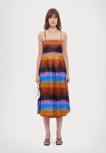 Пляжное платье