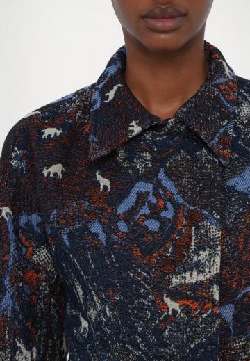 Короткая куртка