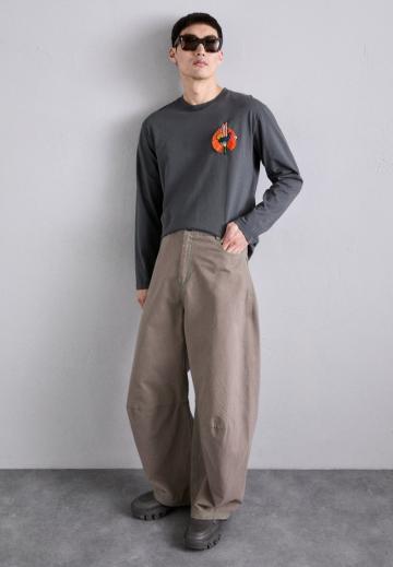 Прямые джинсы