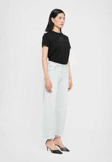 Джинсы бойфренда