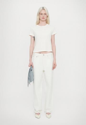 Джинсы бойфренда