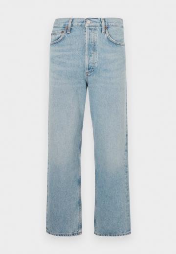 Джинсы бойфренда