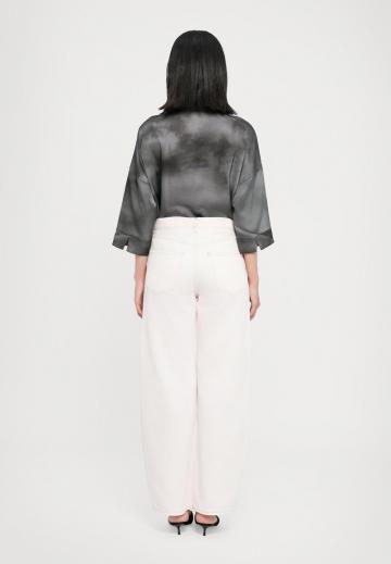 Джинсы бойфренда