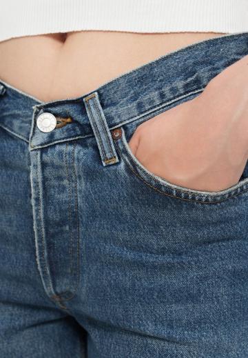 Джинсы бойфренда