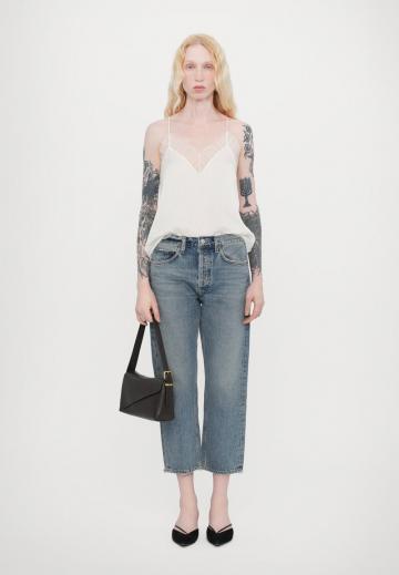 Джинсы бойфренда