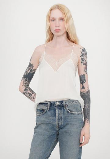 Джинсы бойфренда