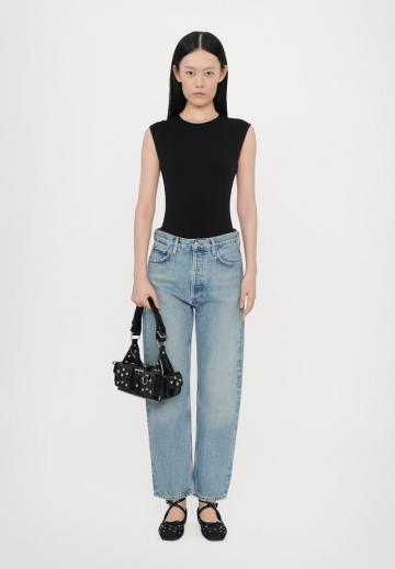 Прямые джинсы