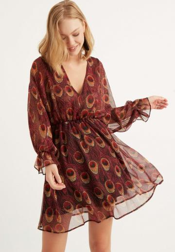 Короткое платье