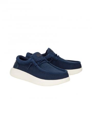 Ботинки на шнуровке