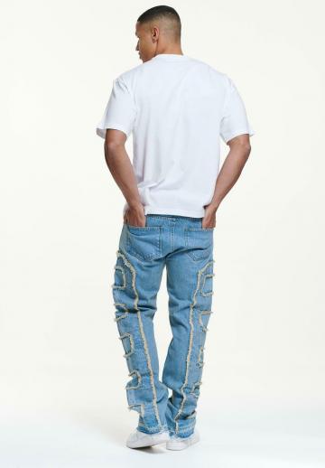 Прямые джинсы