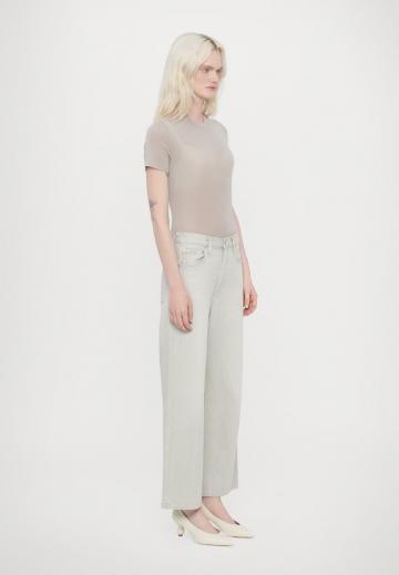 Джинсы бойфренда