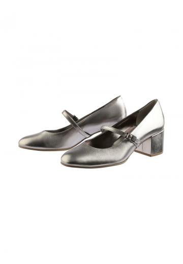 Туфли с ремешком