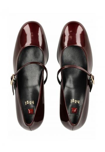 Туфли с ремешком