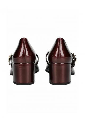 Туфли с ремешком