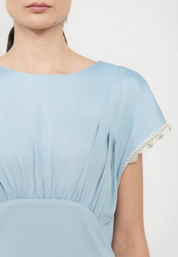 Короткое платье