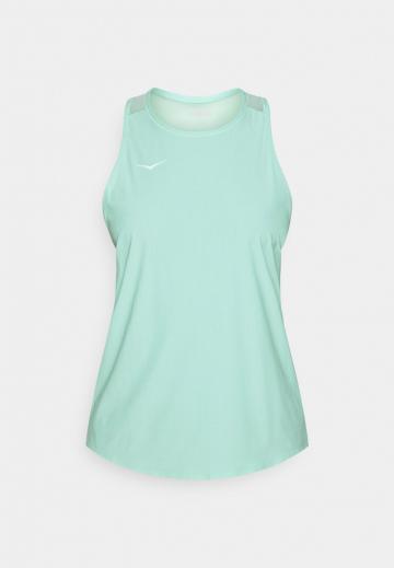 Спортивный топ