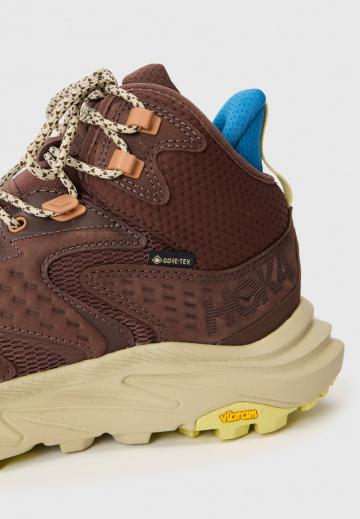 Походные ботинки