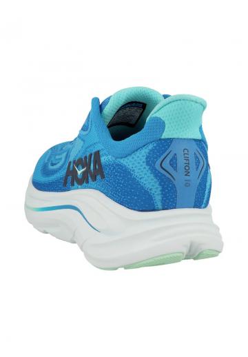 Беговые кроссовки