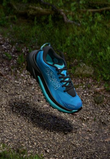 Беговые кроссовки