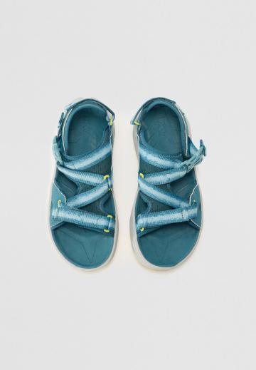 Спортивные сандалии