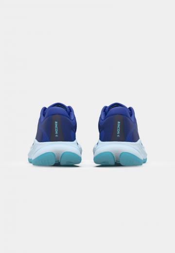 Беговые кроссовки