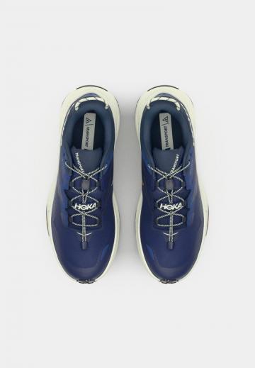 Беговые кроссовки