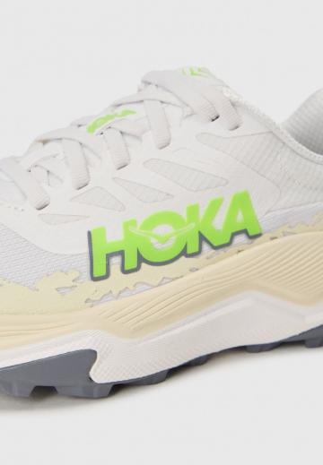 Беговые кроссовки