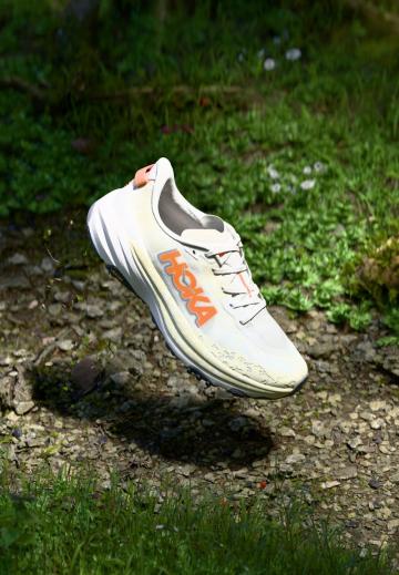 Беговые кроссовки