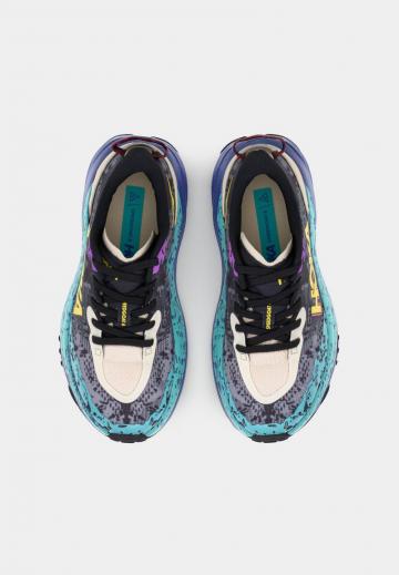 Беговые кроссовки