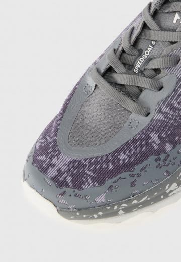 Беговые кроссовки