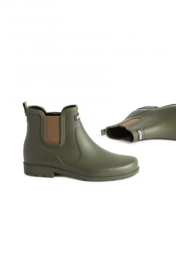 Резиновые сапоги